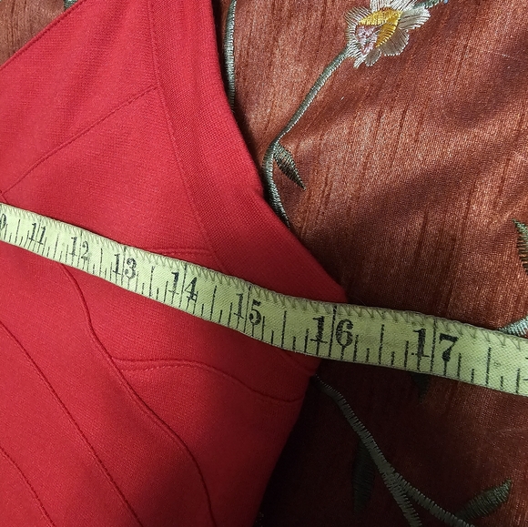 Express body control dress - Picture 7 of 7